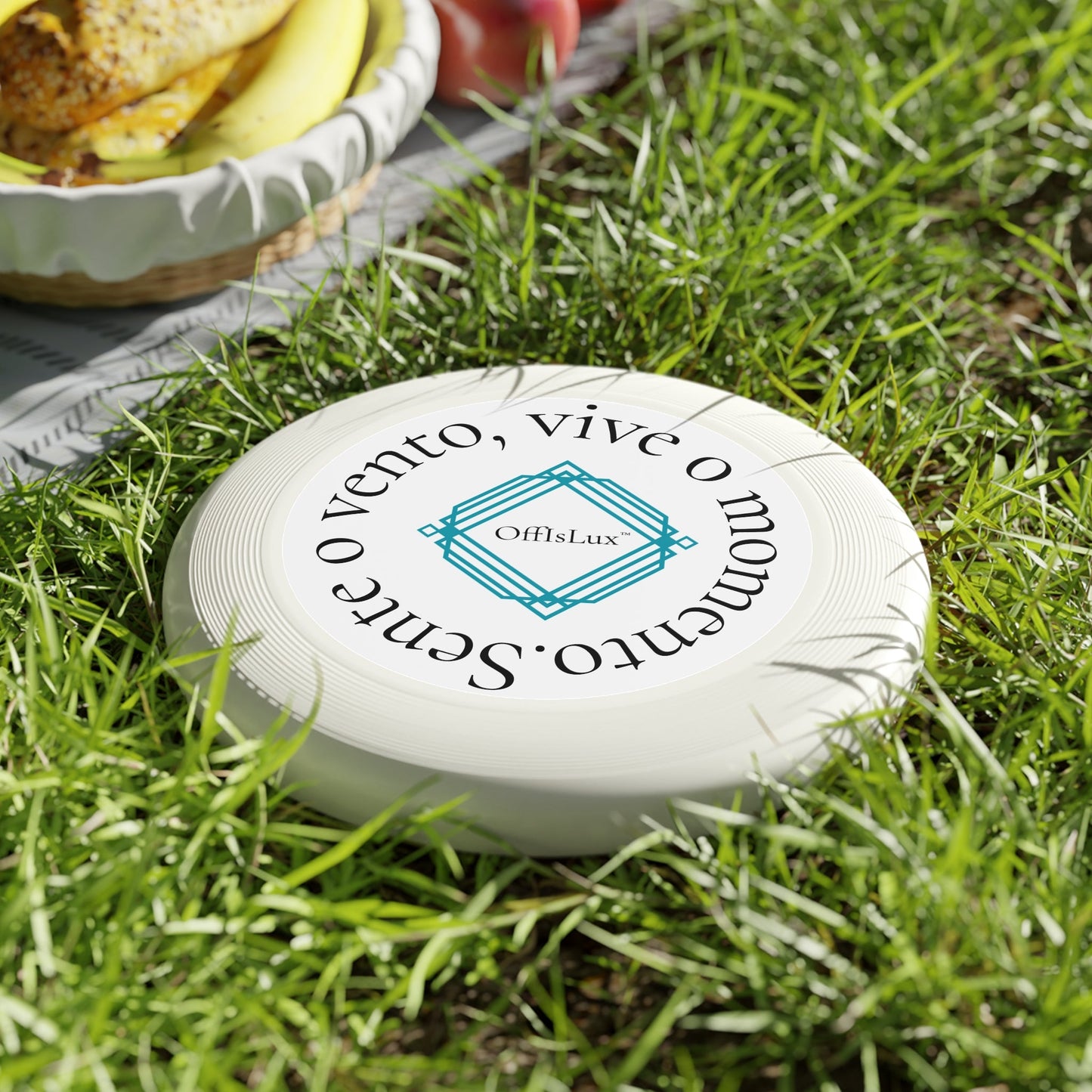 Sente o vento, vive o momento. - Frisbee | OffIsLux™