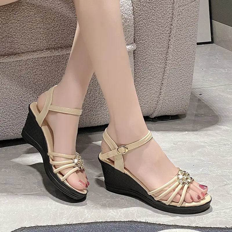 Viva | Open Toe Platform Black Sandals – Vintage Chic & Elegant Designer Shoes