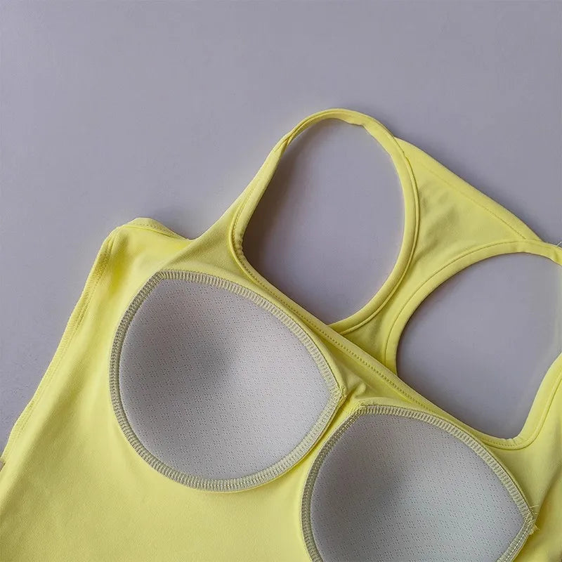 Cross-Back Training Bra — One-Piece Cup Sports Vest for Active Women