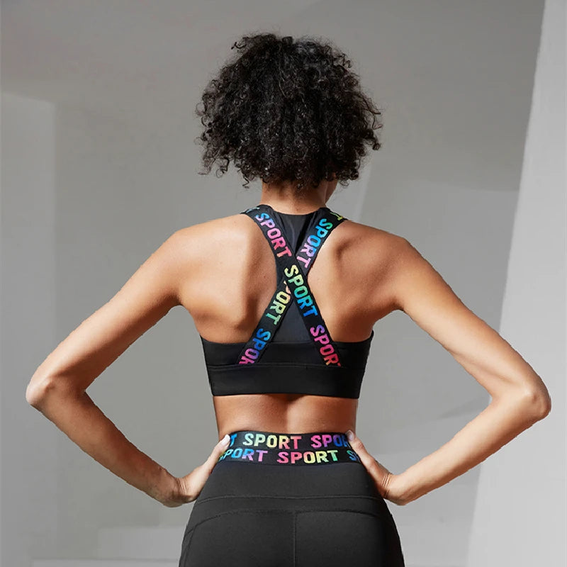 Supportive Cross-Back Sports Bra — Push-Up Fit with Removable Pads