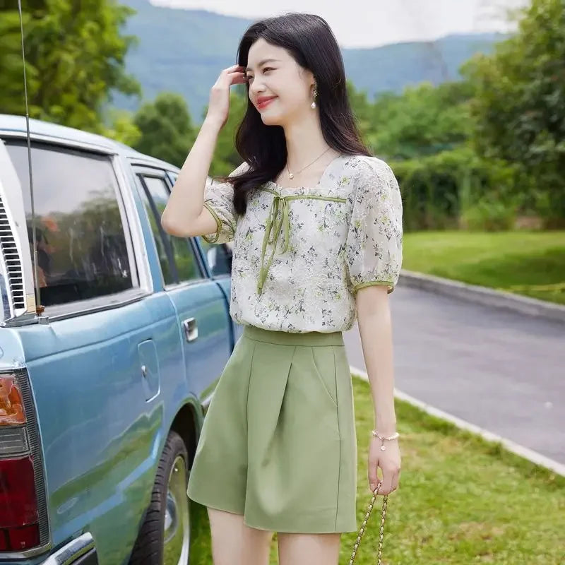 Elegant Office Shorts & Top Set – Classic Two Piece Suit