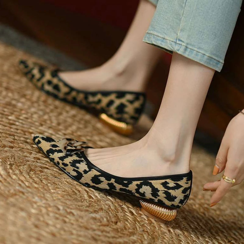 Viva | Leopard Print Low Heel Pumps – Retro Pointed Toe Elegant Women's Shoes