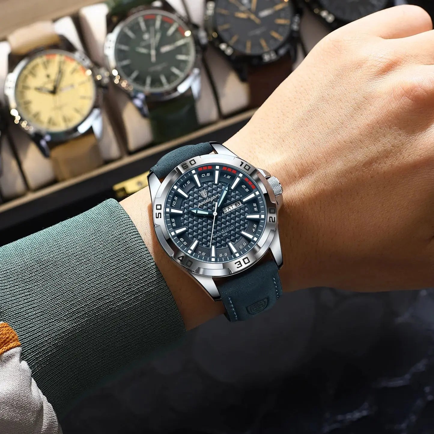 Luxury Quartz Watch – Waterproof, Luminous Dial, Date Display, Leather Strap