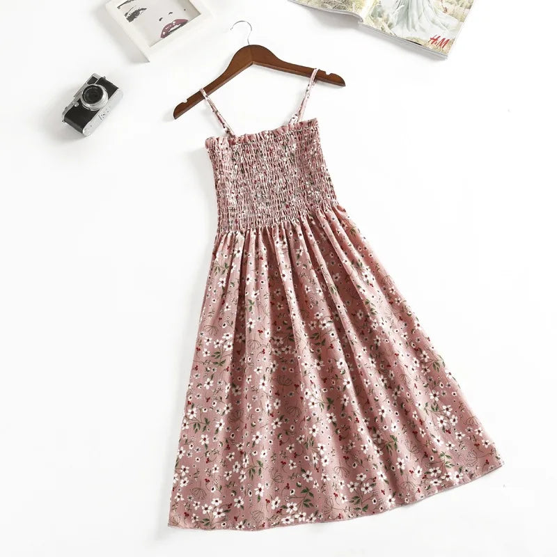 Elegant Contrasting Knit Maxi Dress — O-Neck, Short Sleeve, Metal Buttons
