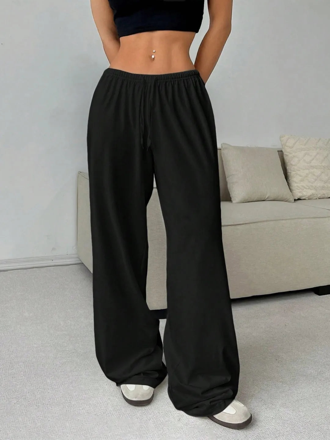 Black Wide-Leg Sweatpants — Baggy Drawstring Fit