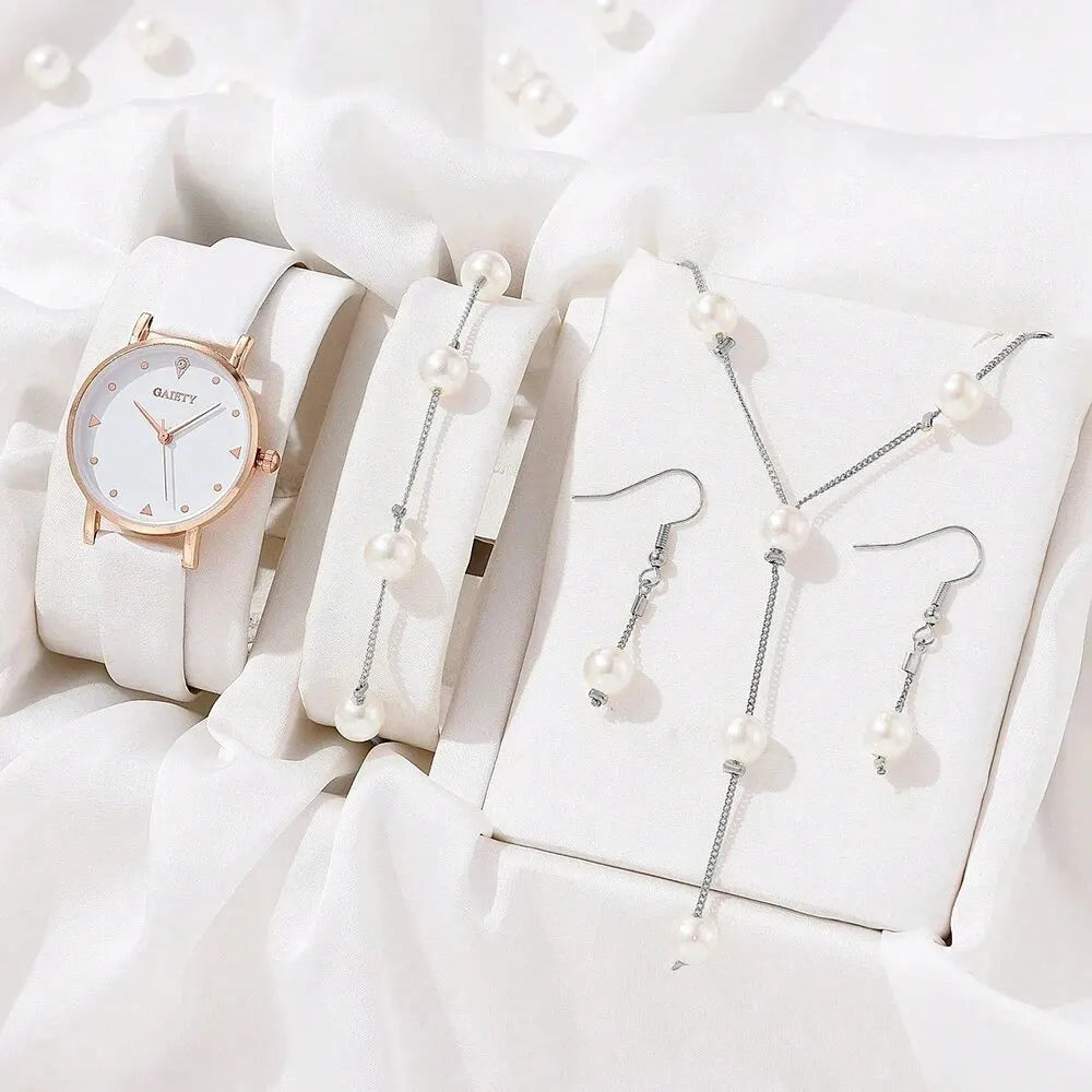 Waterproof Elegant Bracelet Watch – Stylish & Durable