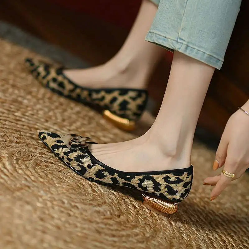 Viva | Leopard Print Low Heel Pumps – Retro Pointed Toe Elegant Women's Shoes