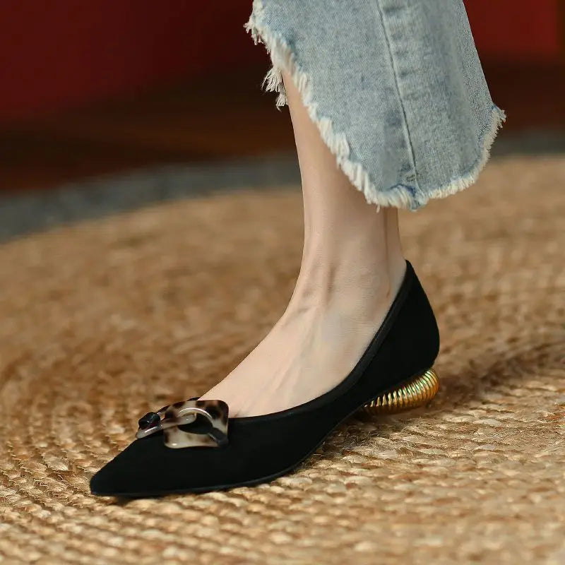 Viva | Leopard Print Low Heel Pumps – Retro Pointed Toe Elegant Women's Shoes