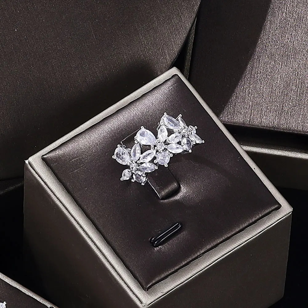 Dubai Bridal Crystal Set – 4-Piece Glamorous Shine