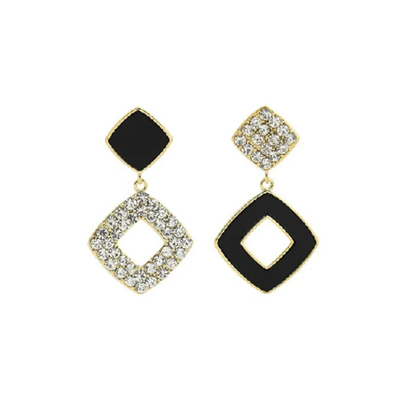 Asymmetrical Crystal Drop Earrings – Statement Geometric Design