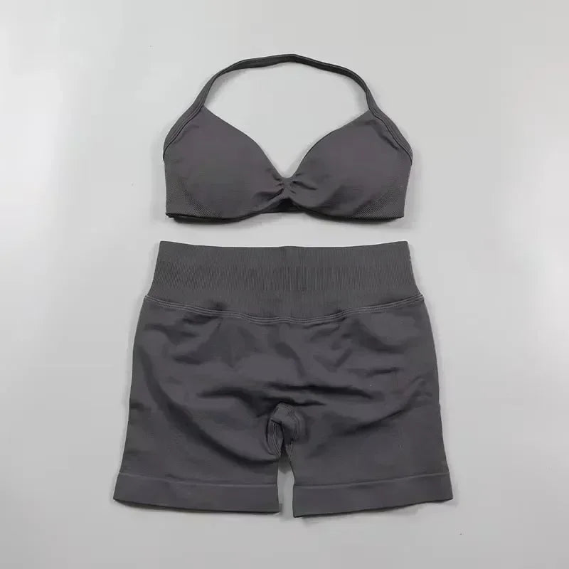 StrappyCore Seamless Set – High Waist Shorts + Bra