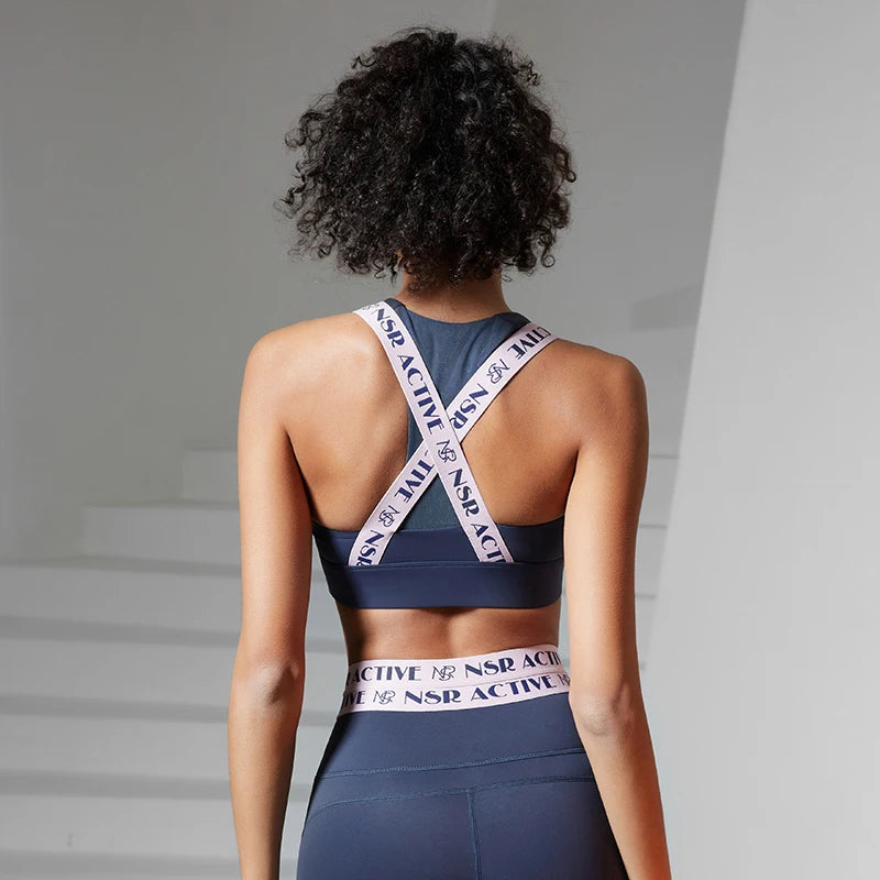 Supportive Cross-Back Sports Bra — Push-Up Fit with Removable Pads