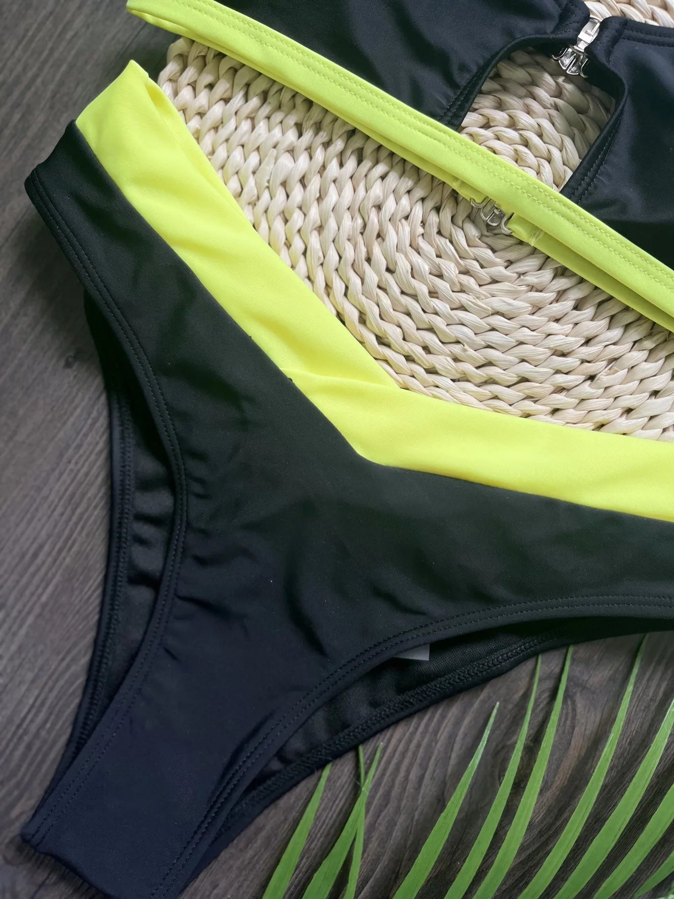 Two-Piece Spliced Bikini – Solid Triangle Design