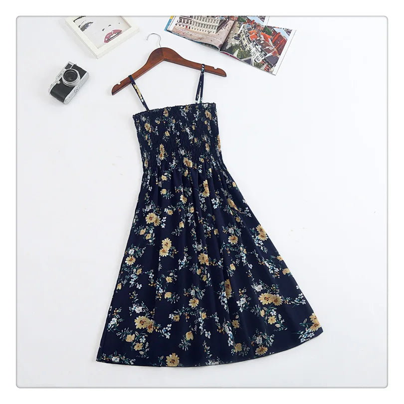 Elegant Contrasting Knit Maxi Dress — O-Neck, Short Sleeve, Metal Buttons