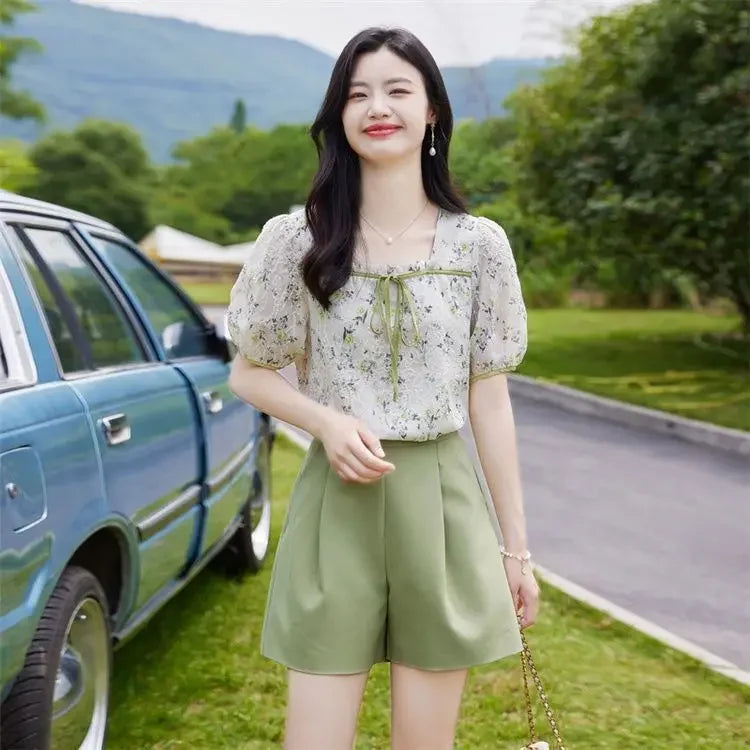 Elegant Office Shorts & Top Set – Classic Two Piece Suit
