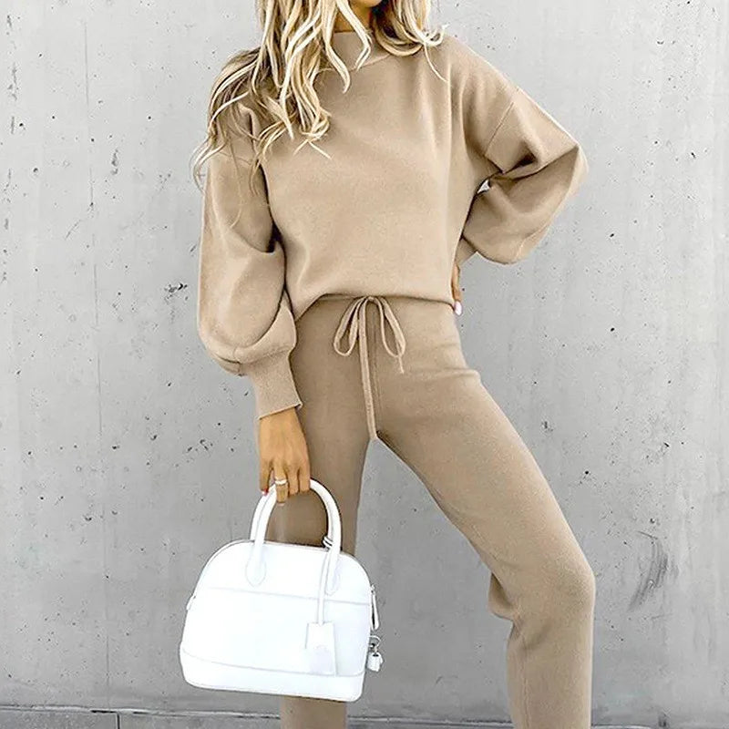 Sports Track Suit – Hooded Sweatshirt & Sweatpants Set