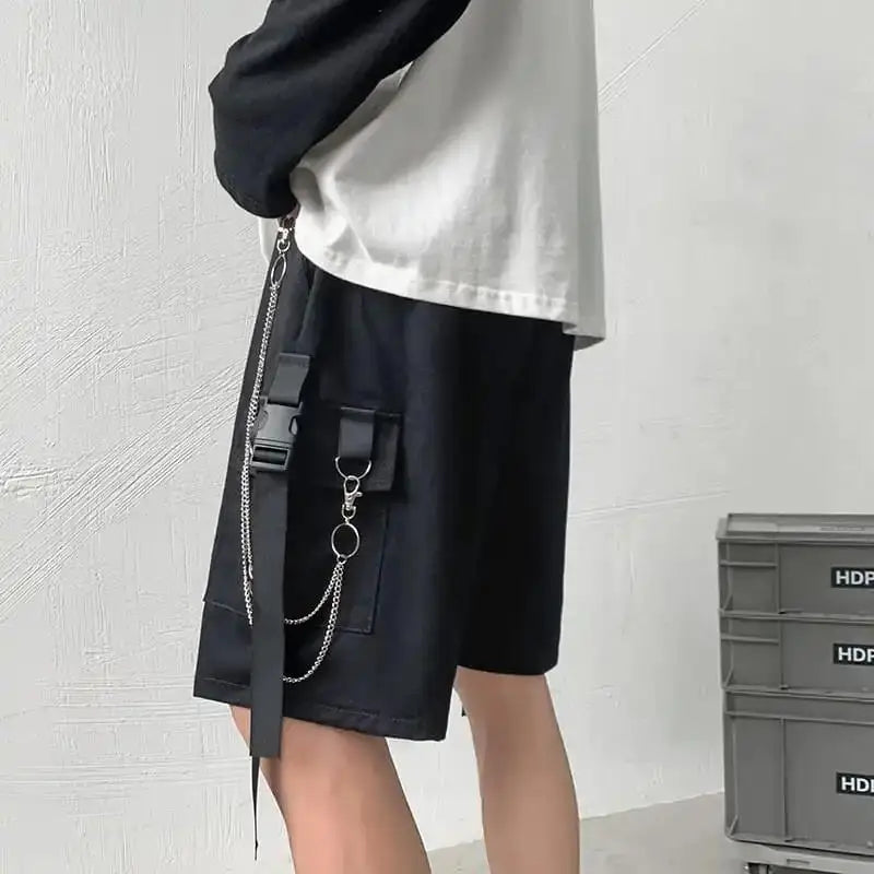 Gothic High Street Cargo Shorts – Black