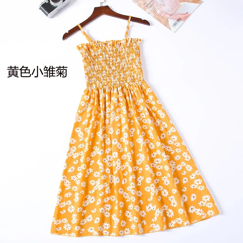 Elegant Contrasting Knit Maxi Dress — O-Neck, Short Sleeve, Metal Buttons