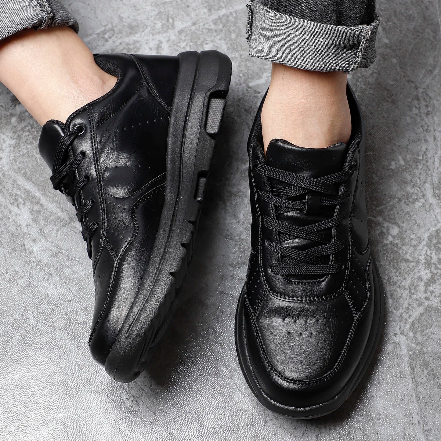Soft Moccasin Sneakers — Casual Leather with Solid Urban Design