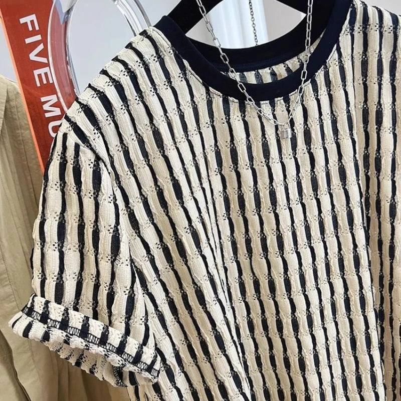 Hollow Stripe Mesh Tee – Streetwear Essential