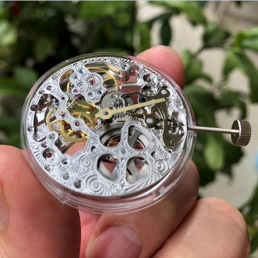 Custom Pilot Watch – 44mm Skeleton Movement, Hollow Mechanical Design
