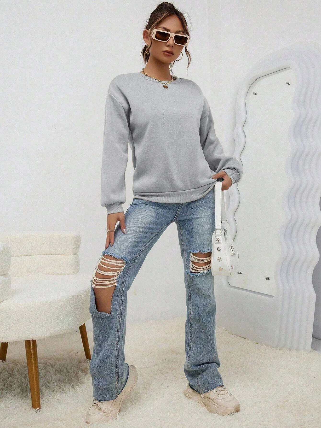 Colorful Crewneck Sweatshirt — Minimal Solid, Comfy Everyday Fit
