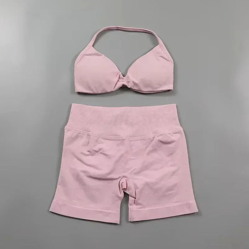 StrappyCore Seamless Set – High Waist Shorts + Bra
