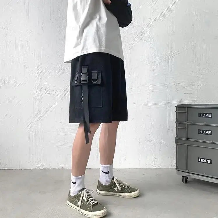Gothic High Street Cargo Shorts – Black