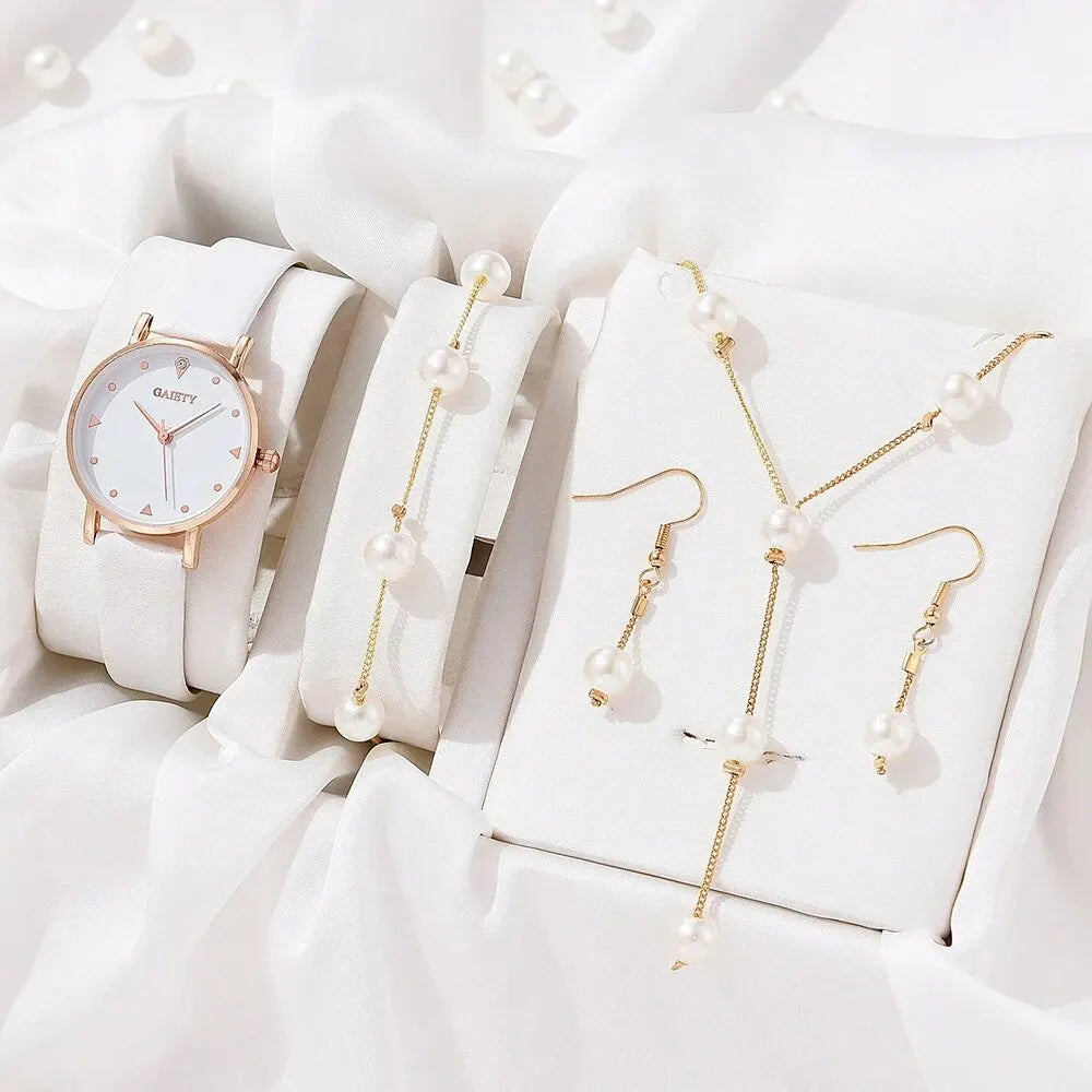 Waterproof Elegant Bracelet Watch – Stylish & Durable