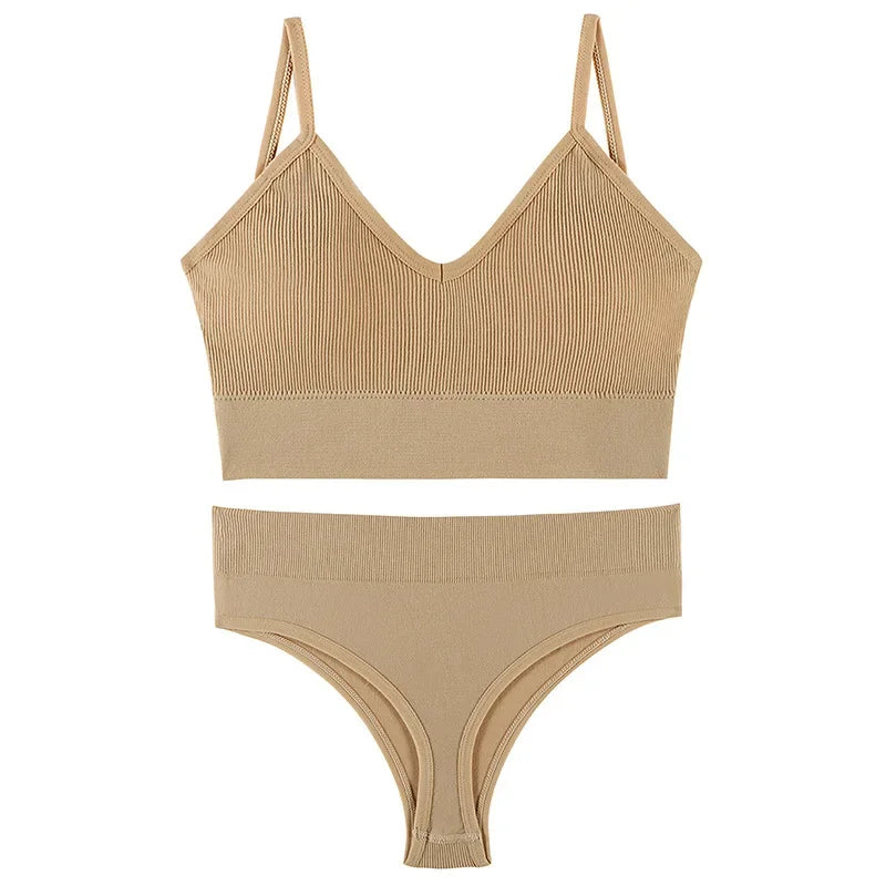 Wireless Seamless Lingerie Set – G-String & Crop Top