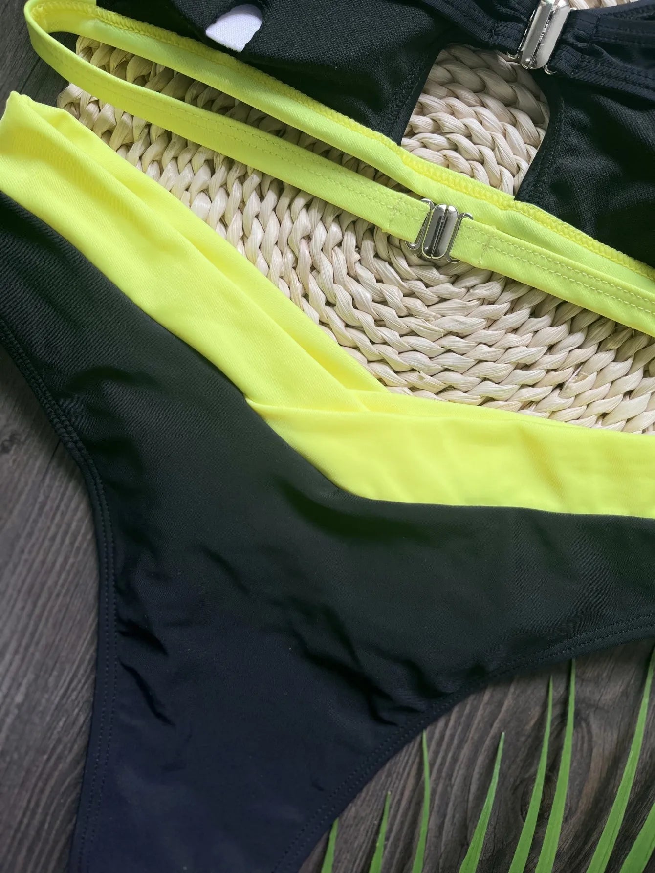 Two-Piece Spliced Bikini – Solid Triangle Design