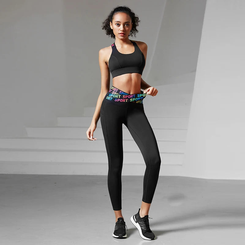 Supportive Cross-Back Sports Bra — Push-Up Fit with Removable Pads