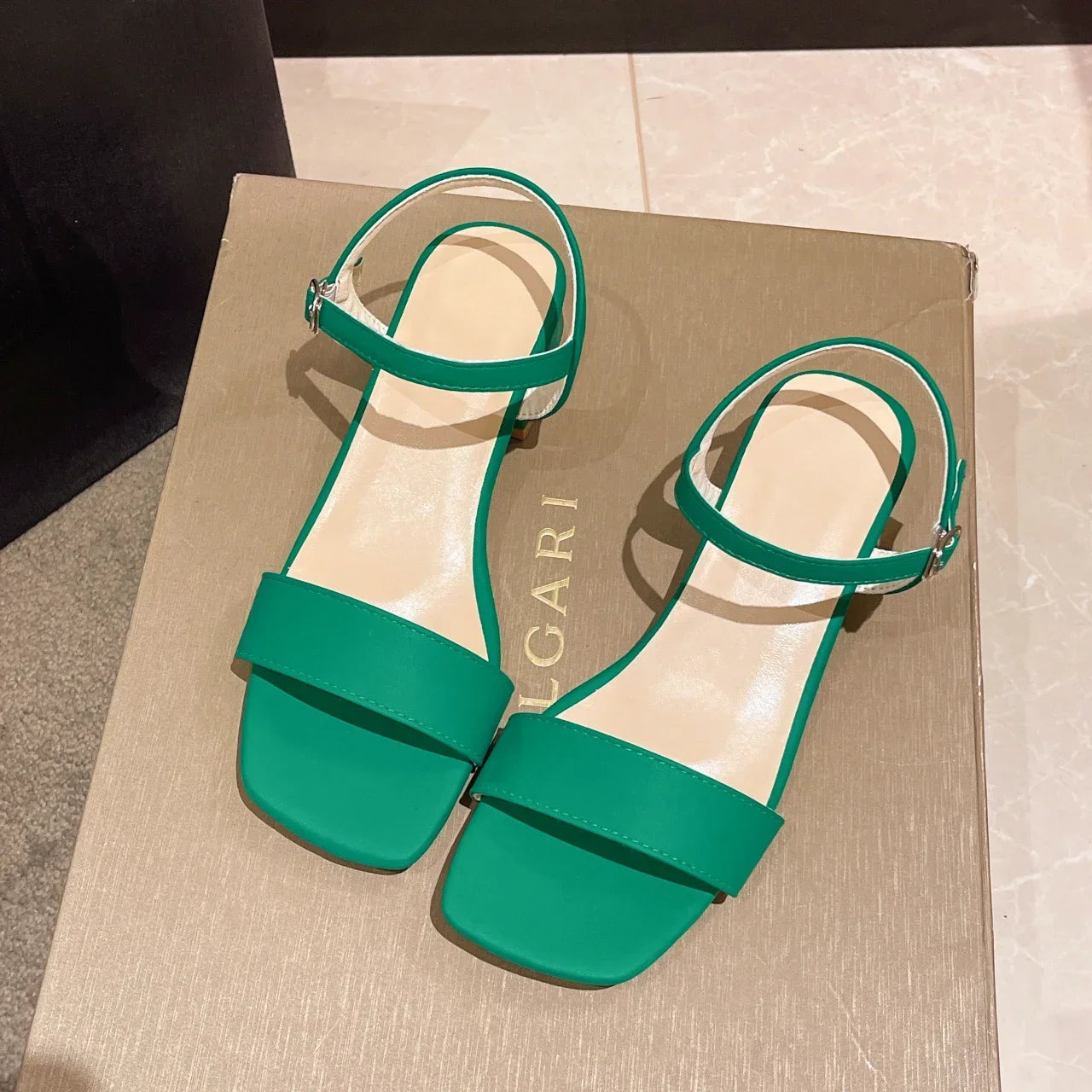 FairyBuckle Sandals | Women’s Thick Heels – Elegant, Trendy, Summer-Ready