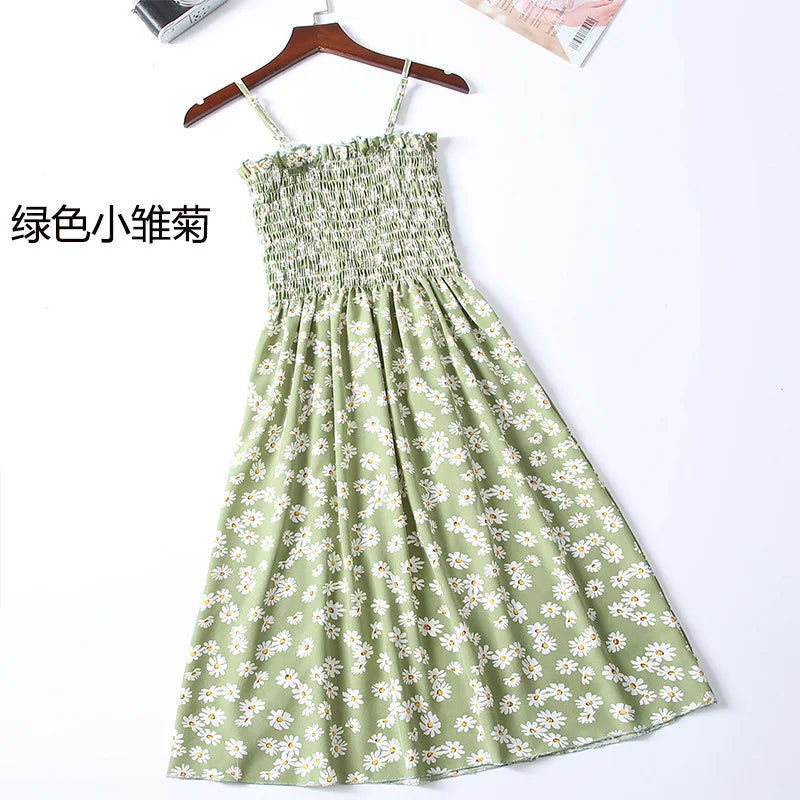 Elegant Contrasting Knit Maxi Dress — O-Neck, Short Sleeve, Metal Buttons