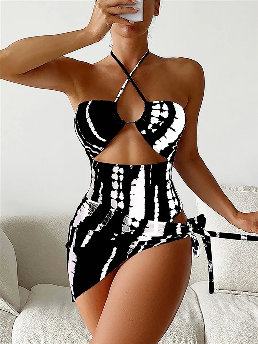 One-Piece Swimsuit with Printed Skirt – Padded Fit