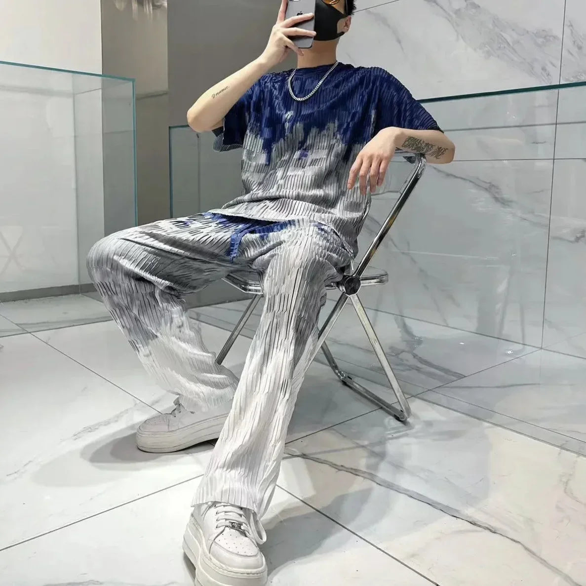 Graphic Nylon Workout Tee & Pants Set – Korean Style