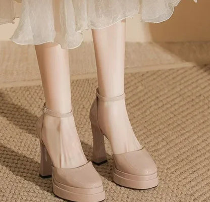 Viva | Waterproof Platform High Heels – 11cm White Patent Leather Buckle Sandals