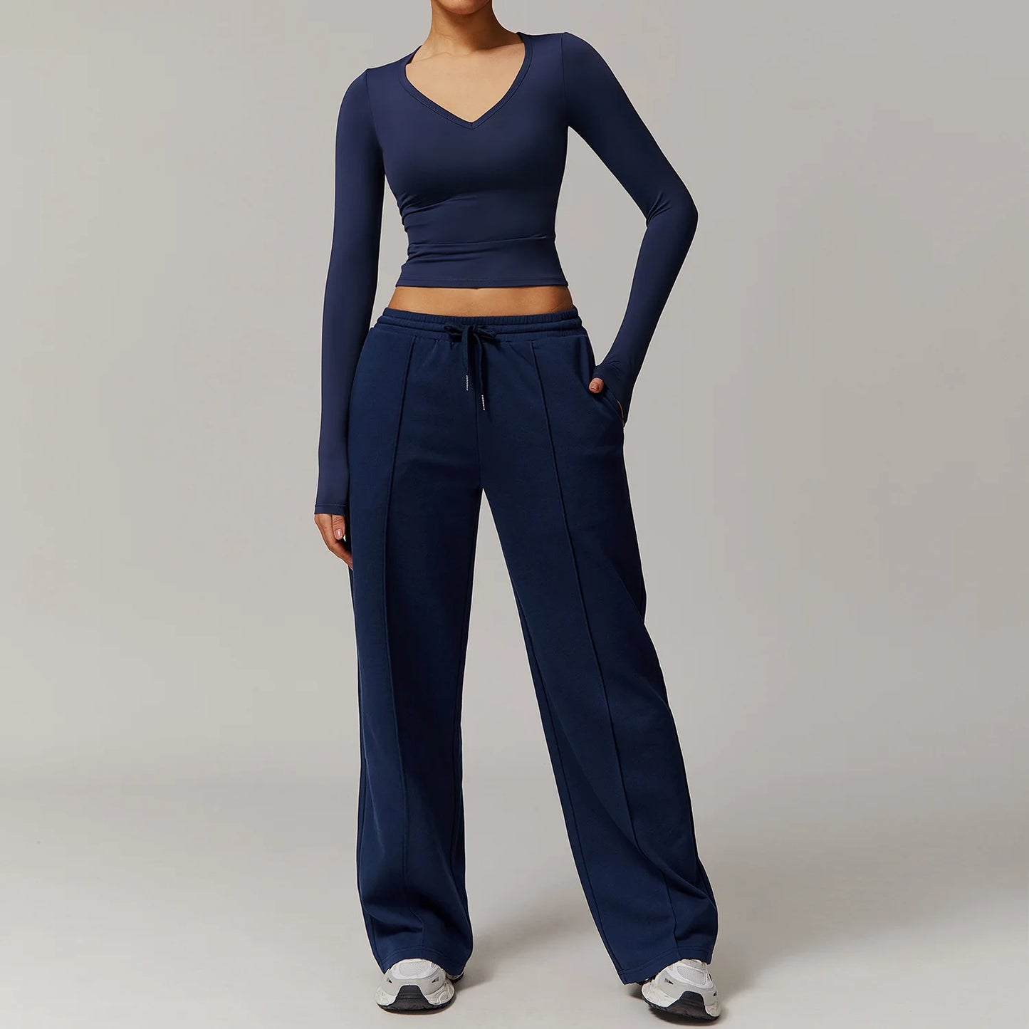 AirForm Lounge Set – Long Sleeve Top & Sweatpants