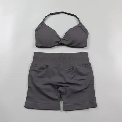 StrappyCore Seamless Set – High Waist Shorts + Bra