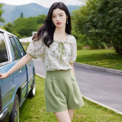 Elegant Office Shorts & Top Set – Classic Two Piece Suit
