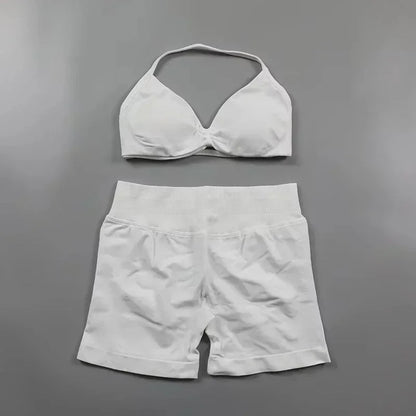 StrappyCore Seamless Set – High Waist Shorts + Bra
