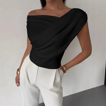 Minimalist Edge – Sleeveless Casual Tee for Women