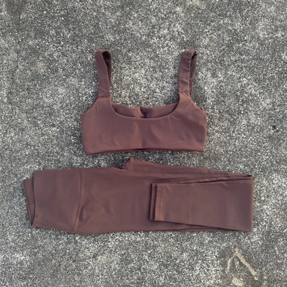 FlexBack Sculpt Set – Bra + High Waist Leggings