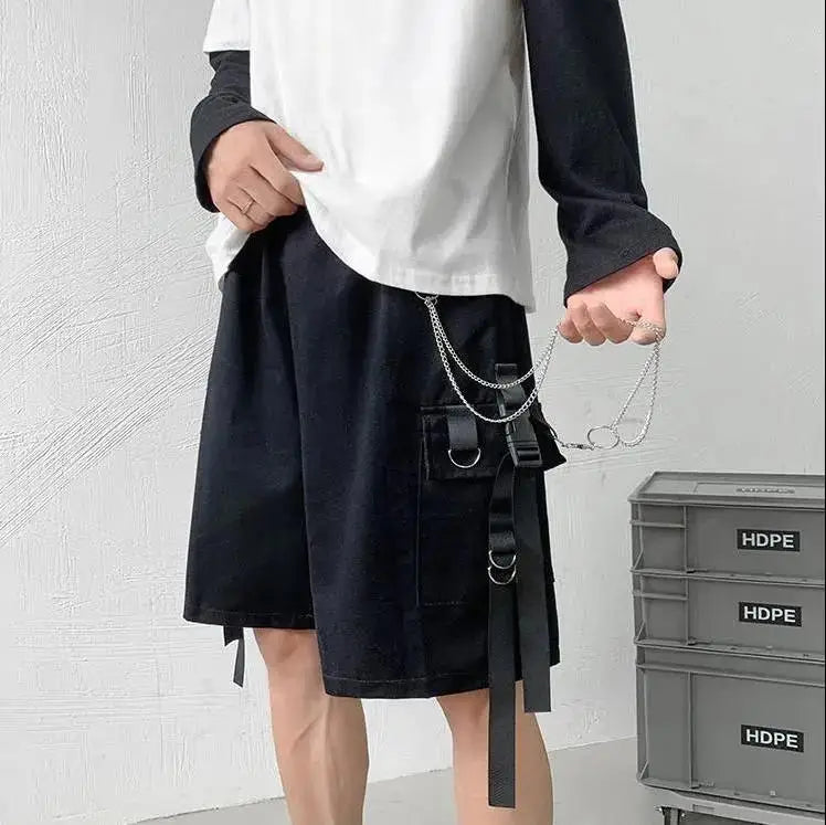 Gothic High Street Cargo Shorts – Black