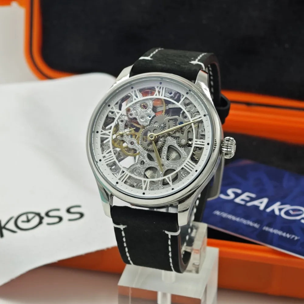 Custom Pilot Watch – 44mm Skeleton Movement, Hollow Mechanical Design