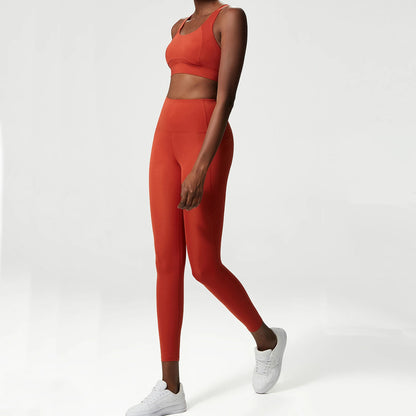 Seamless Activewear Set — Sculpted Bra & High-Waist Leggings