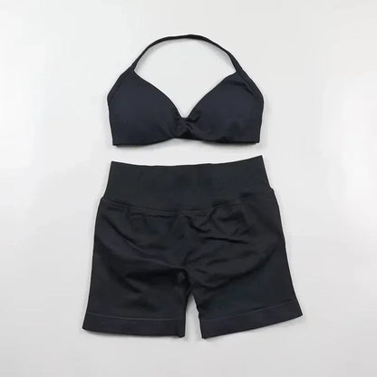 StrappyCore Seamless Set – High Waist Shorts + Bra