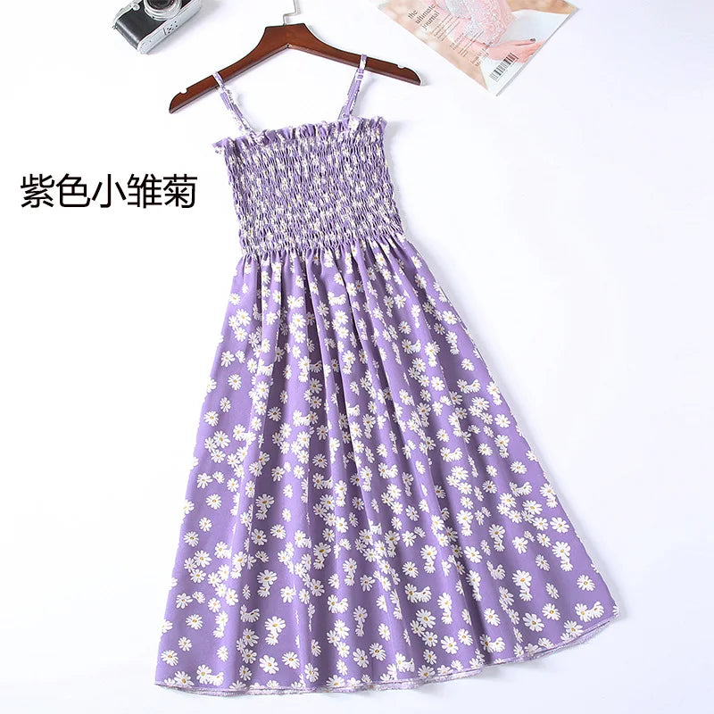 Elegant Contrasting Knit Maxi Dress — O-Neck, Short Sleeve, Metal Buttons