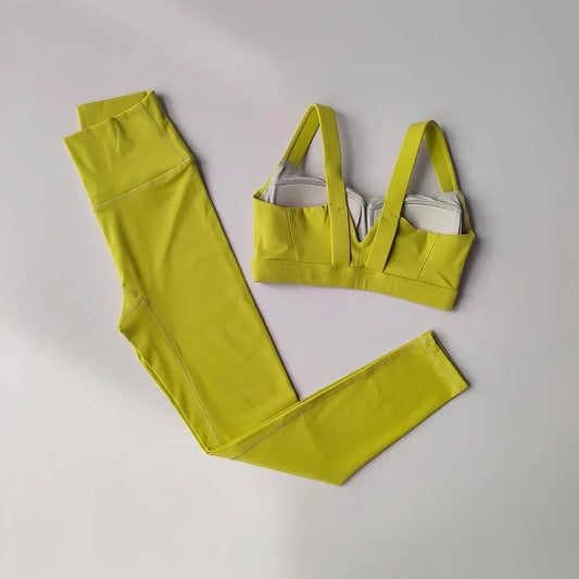 Seamless Yoga Suit — Women’s Sports Bra & High-Waist Leggings Shorts Set for Gym Fitness